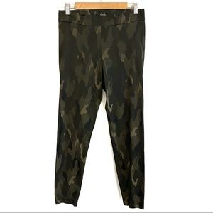 Avenue Montaigne High-rise Pull-on Camouflage Pants, 8